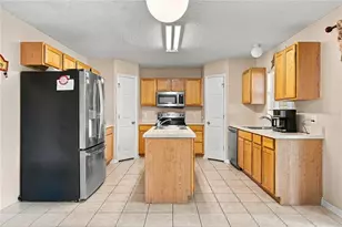 2818 Sheila Dr, Apopka, FL 32712 - Photo 5
