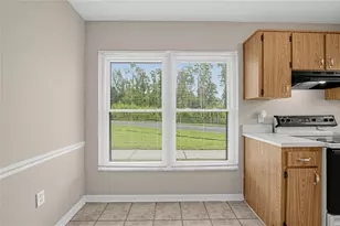 523 Hunter Cir, Kissimmee, FL 34758 - Photo 9