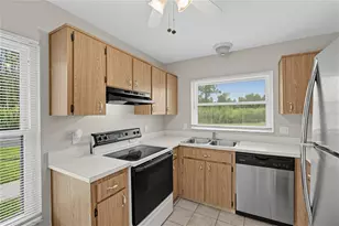 523 Hunter Cir, Kissimmee, FL 34758 - Photo 7