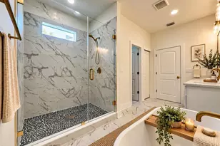 707 W Country Club Dr, Tampa, FL 33612 - Photo 21