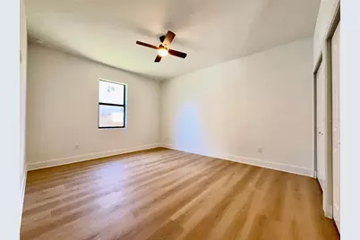 707 W Country Club Drive, Tampa, FL 33612 - Photo 23