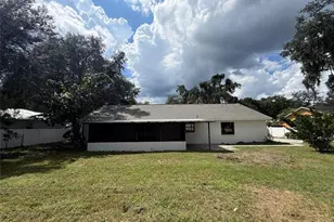 1711 Avant St, Valrico, FL 33594 - Photo 5