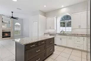 7830 Bridgestone Dr, Orlando, FL 32835 - Photo 13