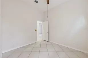7830 Bridgestone Dr, Orlando, FL 32835 - Photo 21