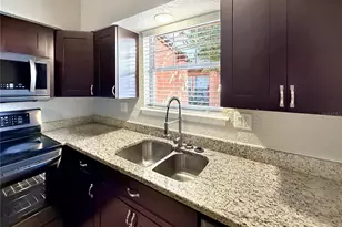 732 E Michigan St, Orlando, FL 32806 - Photo 7