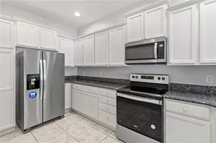 11926 Lorenza Ln, Orlando, FL 32827 - Photo 9