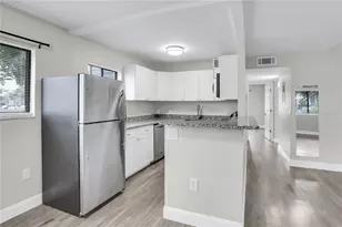 2451 Oak Park Way, Orlando, FL 32822 - Photo 5