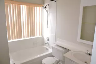 2811 Elizabeth Ave, Orlando, FL 32804 - Photo 13