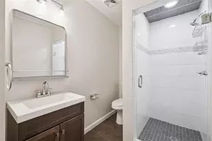215 S Lawsona Blvd, Orlando, FL 32801 - Photo 29