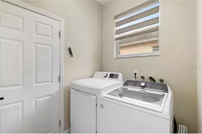 10227 Andover Point Circle, Orlando, FL 32825 - Photo 13