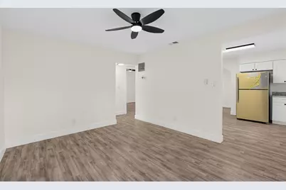 4050 26th Street N, Saint Petersburg, FL 33714 - Photo 13