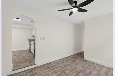 4050 26th Street N, Saint Petersburg, FL 33714 - Photo 9