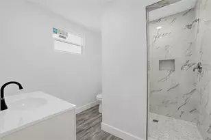 4050 26th St N, Saint Petersburg, FL 33714 - Photo 27
