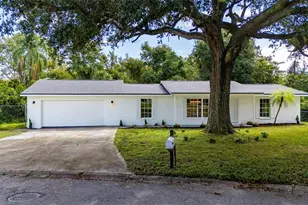 601 Hillcrest Ave, Titusville, FL 32796 - Photo 3