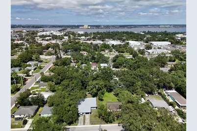 1009 4th St E Street, Bradenton, FL 34208 - Photo 35