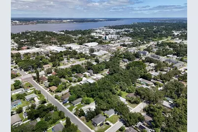 1009 4th St E Street, Bradenton, FL 34208 - Photo 11