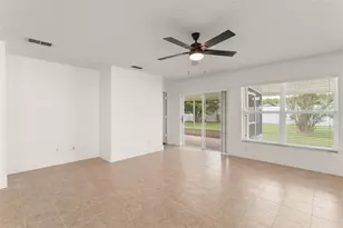 13050 Prairie Meadows Dr, Orlando, FL 32837 - Photo 21