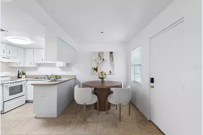 555 62nd Street S #105, Saint Petersburg, FL 33707 - Photo 3