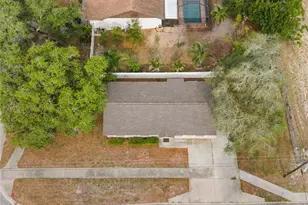 1221 E Court St, Tarpon Springs, FL 34689 - Photo 1