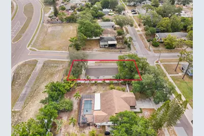 1221 E Court Street, Tarpon Springs, FL 34689 - Photo 3