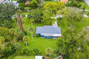 555 Ridge Blvd, South Daytona, FL 32119 - Photo 35
