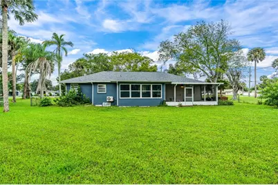 555 Ridge Boulevard, South Daytona, FL 32119 - Photo 7