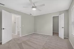 4233 NW 36th St, Gainesville, FL 32605 - Photo 31