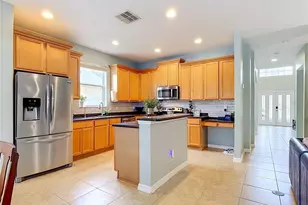 5028 Coveview Dr, Saint Cloud, FL 34771 - Photo 5