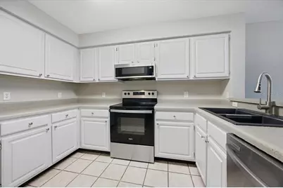 13917 Fairway Island Drive #922, Orlando, FL 32837 - Photo 3