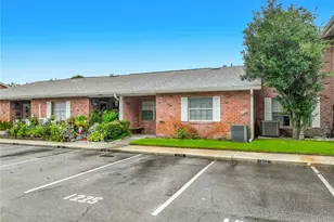 1225 Carriage Ln, Orlando, FL 32807 - Photo 1