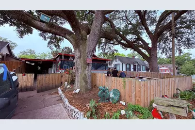 270 E 46th Street, Jacksonville, FL 32208 - Photo 1