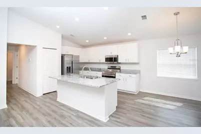 1082 Silas Street, Haines City, FL 33844 - Photo 5