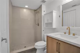 468 W Par St, Orlando, FL 32804 - Photo 13