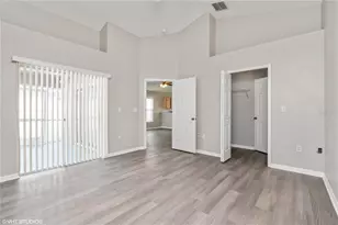 317 Majesty Dr, Davenport, FL 33837 - Photo 21