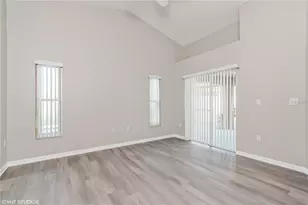 317 Majesty Dr, Davenport, FL 33837 - Photo 17