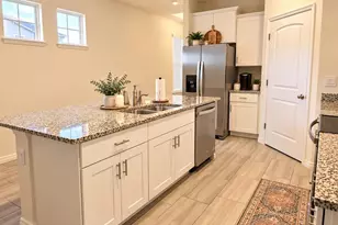 8649 Flagship Aly, Winter Garden, FL 34787 - Photo 5