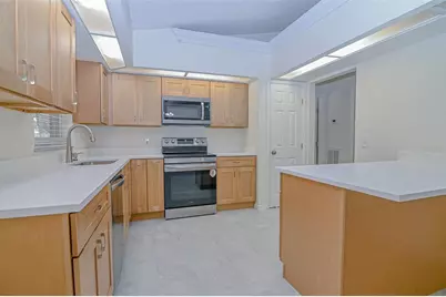 3488 Jade Lane, Mulberry, FL 33860 - Photo 9