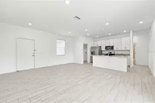 632 Hudson Valley Dr, Poinciana, FL 34759 - Photo 21