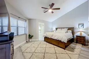 1275 St Tropez Cir, Orlando, FL 32806 - Photo 13