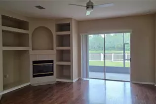 19205 Meadow Pine Dr, Tampa, FL 33647 - Photo 5