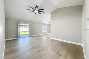 6911 Crescent Ridge Rd, Orlando, FL 32810 - Photo 7