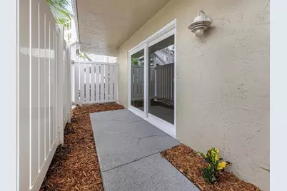 433 S Paula Drive #10, Dunedin, FL 34698 - Photo 5