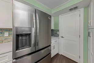 433 S Paula Dr, Dunedin, FL 34698 - Photo 17