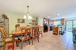 6210 Windsor Lake Cir, Sanford, FL 32773 - Photo 9
