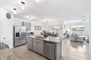5634 Winona Dr, Saint Cloud, FL 34771 - Photo 3
