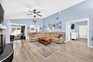 9807 Piney Point Cir, Orlando, FL 32825 - Photo 9