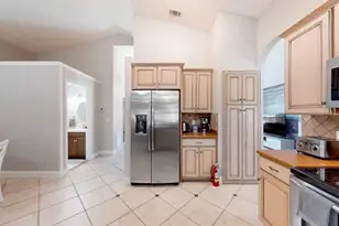 102 Titan Dr, Davenport, FL 33837 - Photo 25