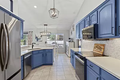 10427 Pleasant View Drive, Leesburg, FL 34788 - Photo 5