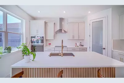 13119 Pergola Avenue, Orlando, FL 32832 - Photo 5