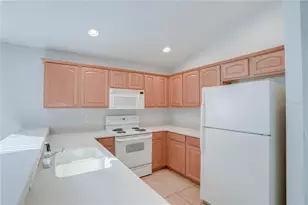 9983 Brodbeck Blvd, Orlando, FL 32832 - Photo 11